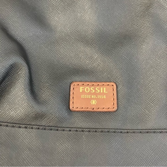 Fossil Ava PVC Leather Expandable Shopper Tote Bag - Picture 3 of 13